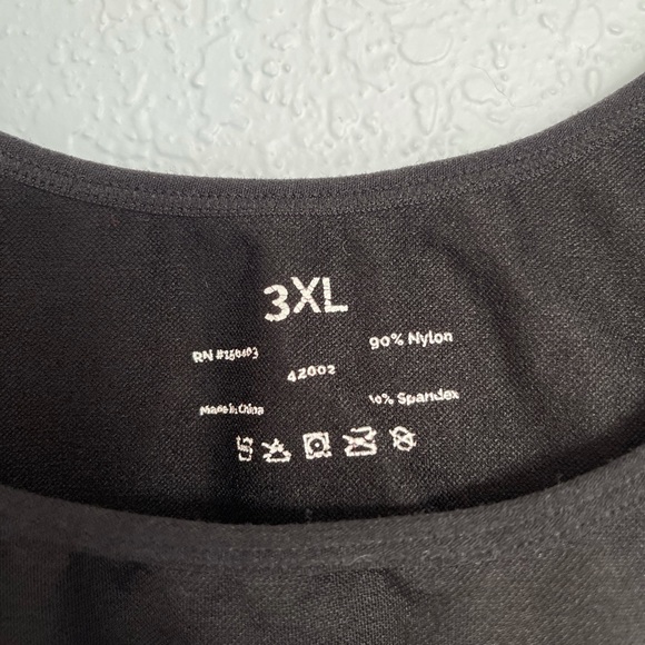 3 XL Compression Tank - Picture 2 of 3